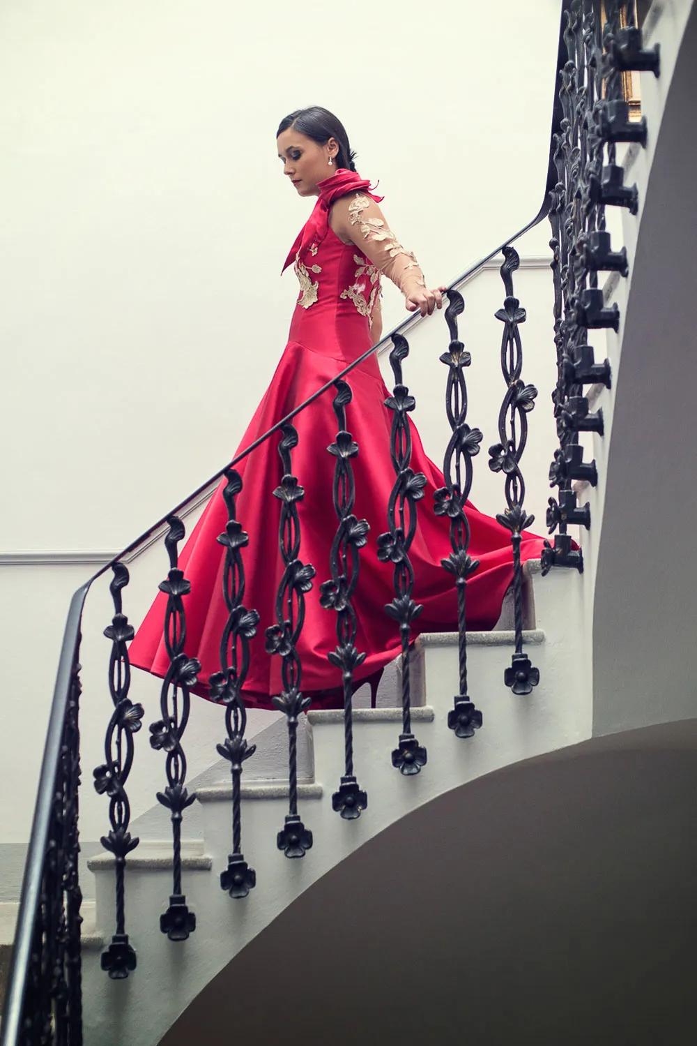 Mikado rojo - Detalle 2 del vestido de fiesta